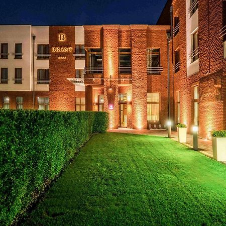 Mercure Wiazowna Brant Exteriér fotografie
